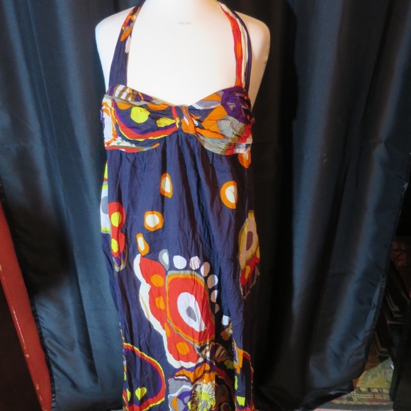 Dress - Picture 1 of 2